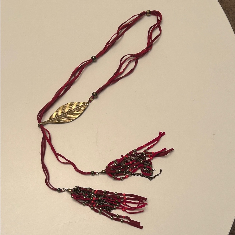 Brown and Gold Leaf Pendant Necklace